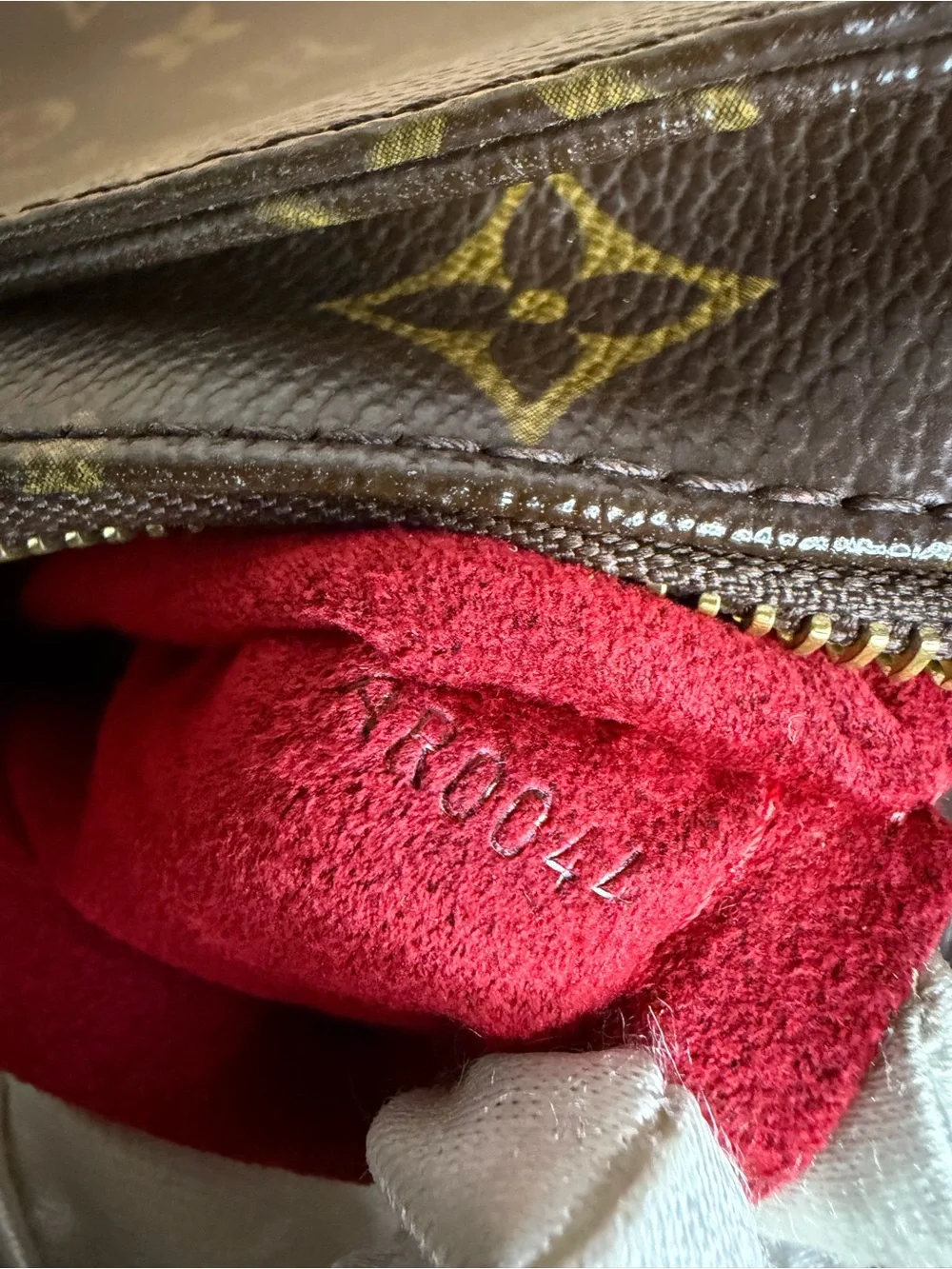 Louis Vuitton Viva Cité in monogram